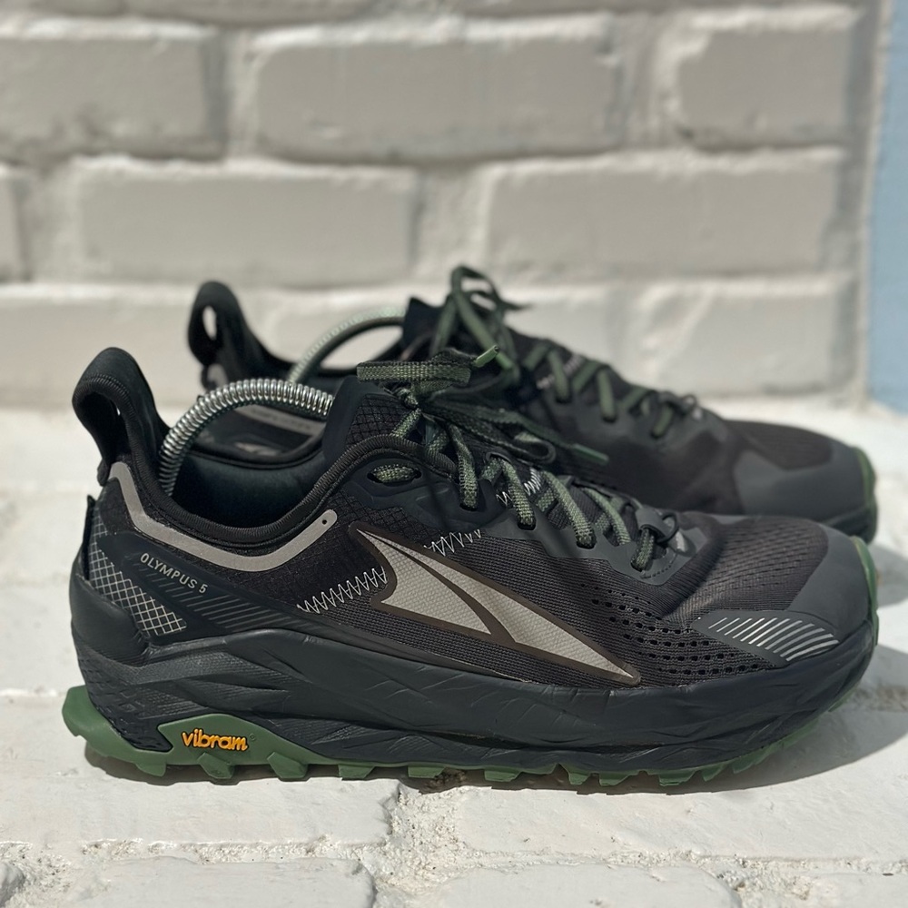 ALTRA Olympus 5 Trail Running Sneakers, Black/Gray/Green AL0A7R6P, Mens size 10